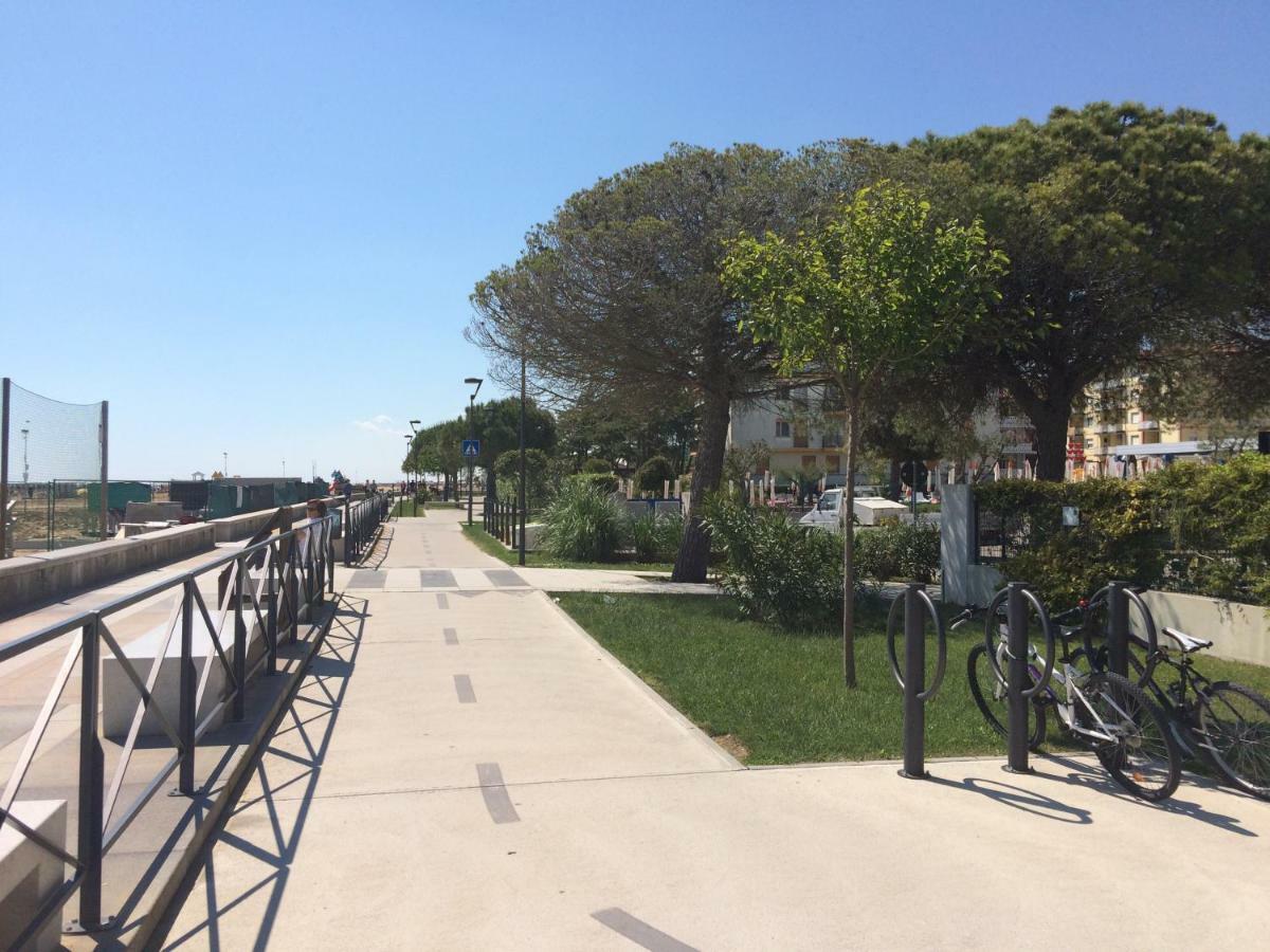 Villa Galasso Bibione Exterior photo